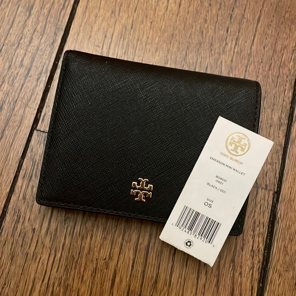 tory burch wallet
